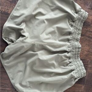 lululemon athletica hotty hot Shorts